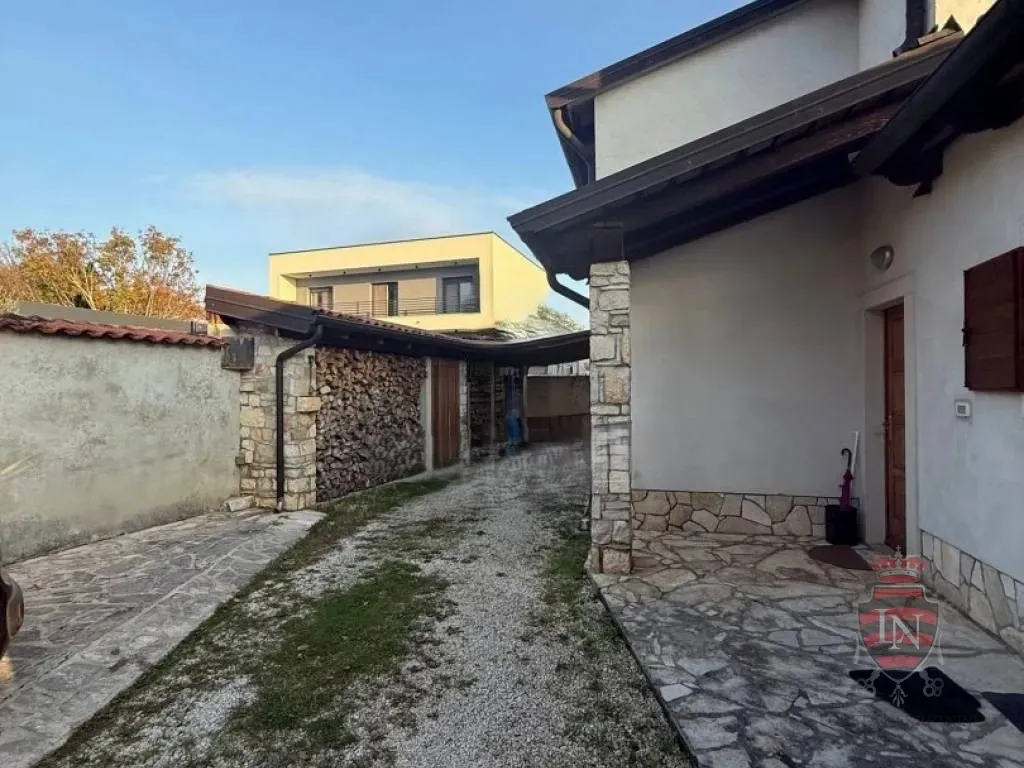 kuća 140 m2, buje, istra - slika 9