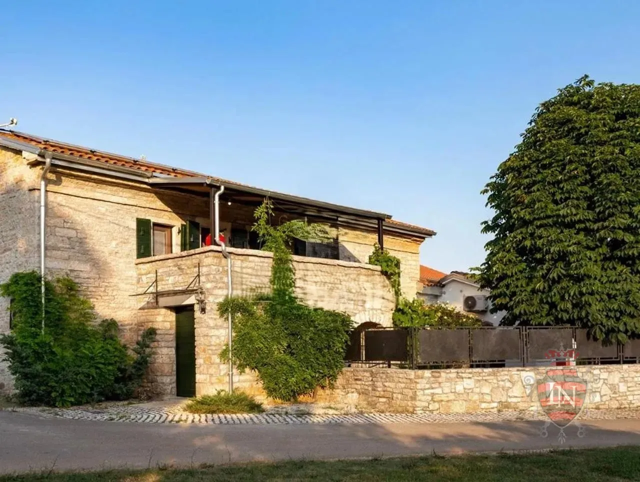 kamena kuća s bazenom 280 m2, gračišće, istra - slika 9