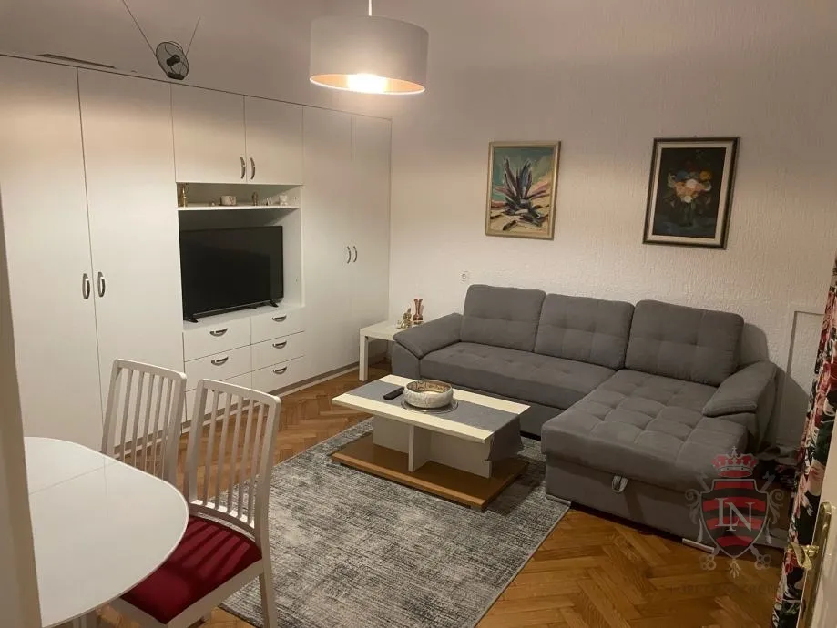 stan 36 m2 u centru grada s parkirnim mjestom, zagreb - slika 2