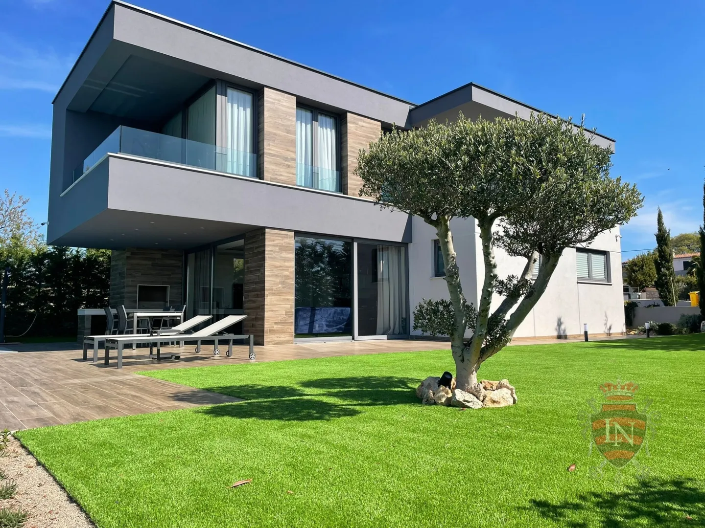 Luksuzna vila 179 m2 s bazenom + okućnica, otok Krk - Linardići, Krk