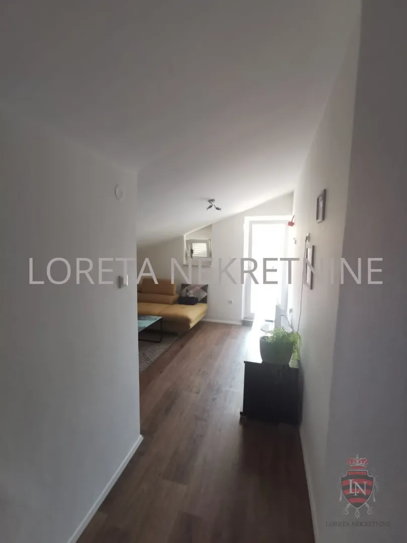 etažirana poslovno-stambena zgrada,tribunj, 397.00 m2, top lokacija! - slika 16