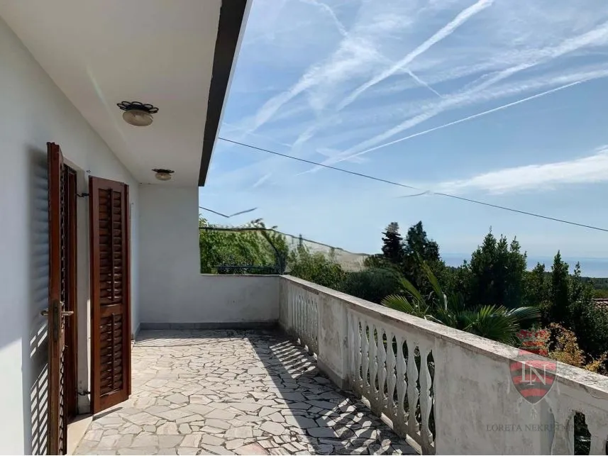 kuća s pogledom na more 150 m2, raša, istra - slika 17