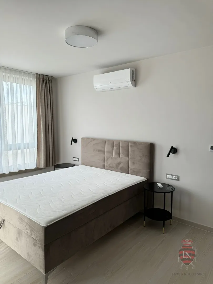 moderna vila sa bazenom krk, 165 m2 + okućnica - slika 19