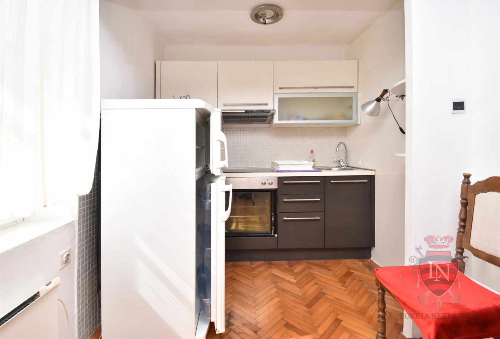 dvoetažni renovirani stan 66 m2, šibenik - slika 5