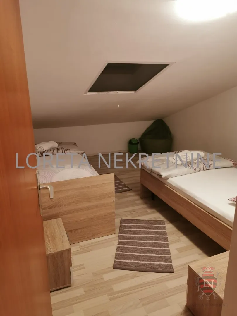 etažirana poslovno-stambena zgrada,tribunj, 397.00 m2, top lokacija! - slika 20