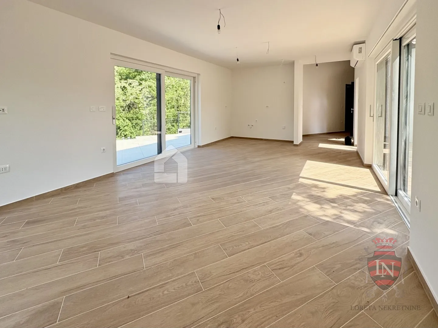 kuća s bazenom 144 m2, barban - slika 13
