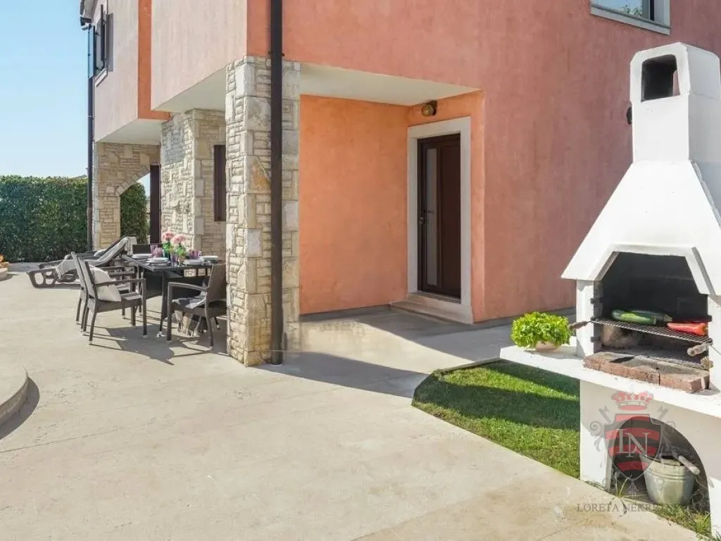 kuća s bazenom 160 m2, barban - slika 3
