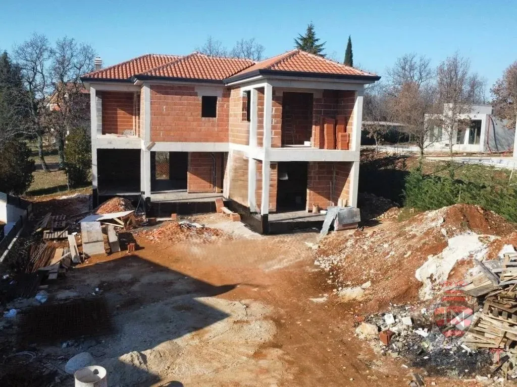 kuća s bazenom, novogradnja, poreč, 175 m2 na parceli od 762 m2 - slika 22