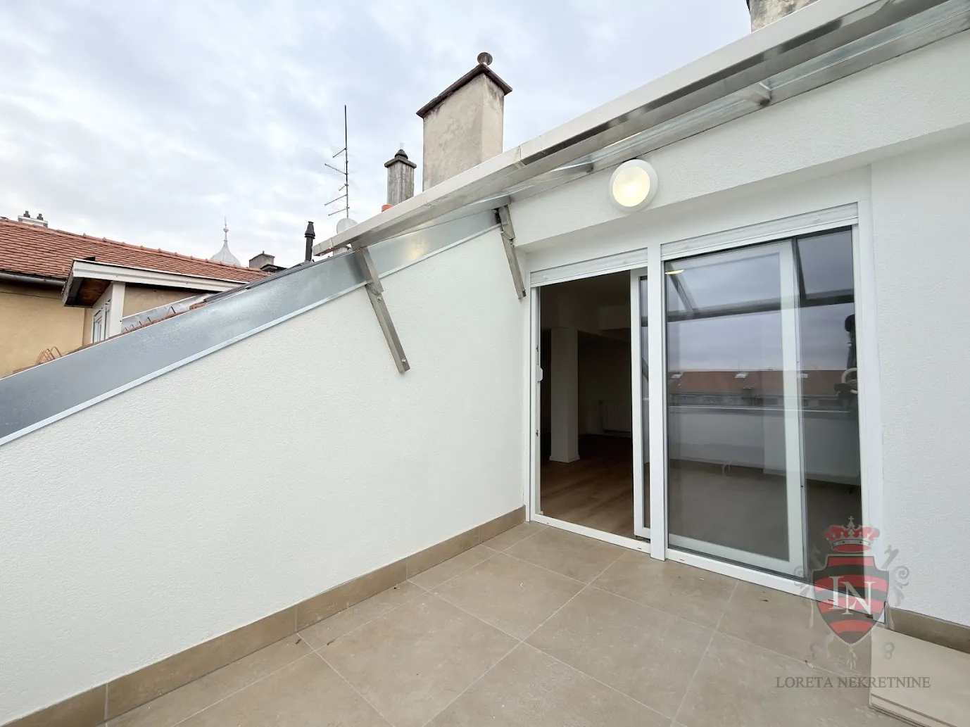 prostor centar, park zrinjevac 75 m2 - slika 17
