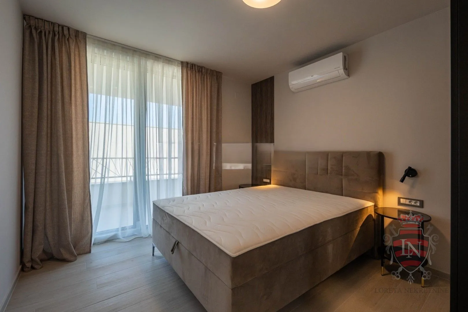 moderna vila sa bazenom krk, 165 m2 + okućnica - slika 22