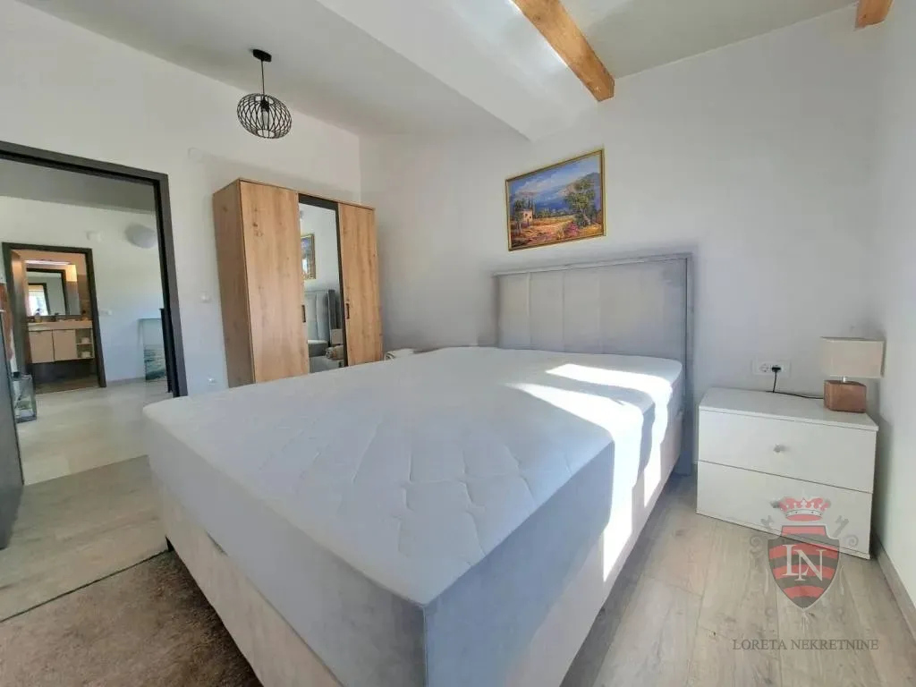 kuća s pogledom na more i bazenom, poreč - slika 22