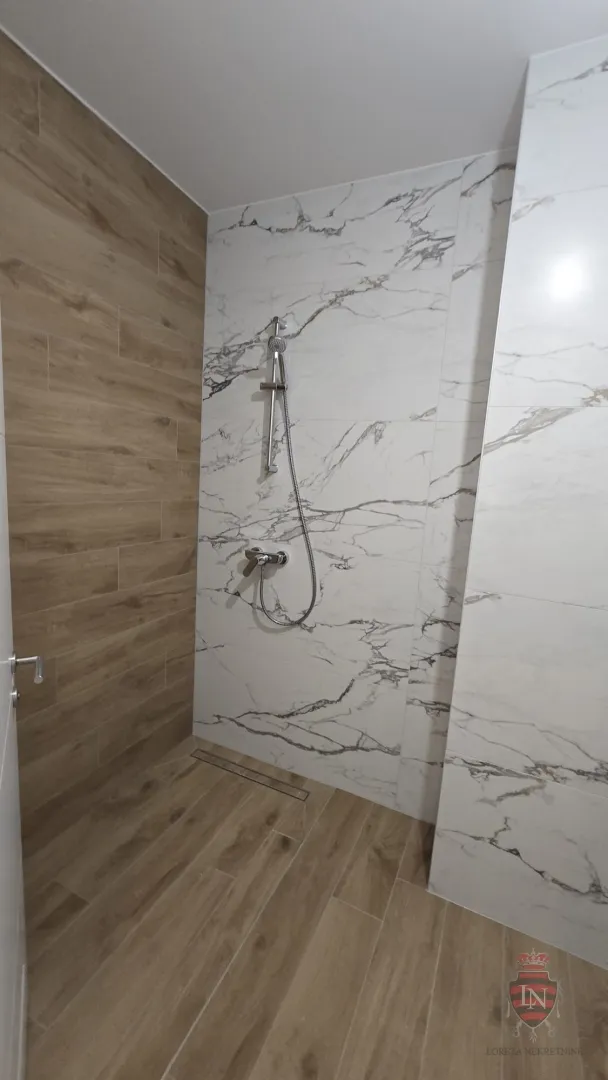 poslovni prostor - 4 stana! 262 m2, sesvete - slika 10