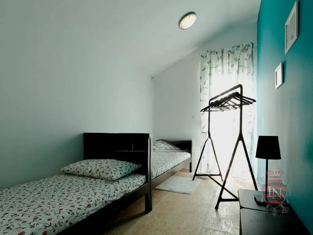 kuća poreč 120 m2 na parceli od 324 m2 - slika 19