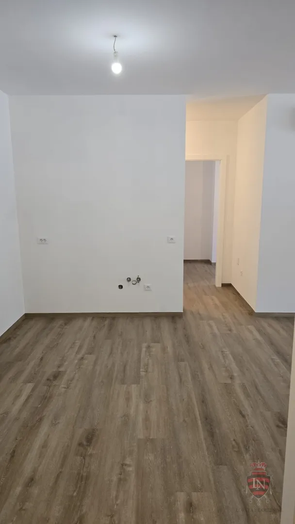 poslovni prostor - 4 stana! 262 m2, sesvete - slika 27