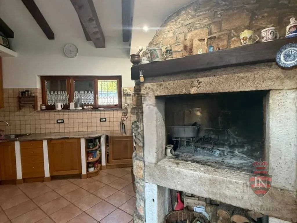 kuća 140 m2, buje, istra - slika 23