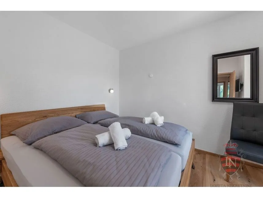 vila u blizini mora 302 m2, labin, istra - slika 34
