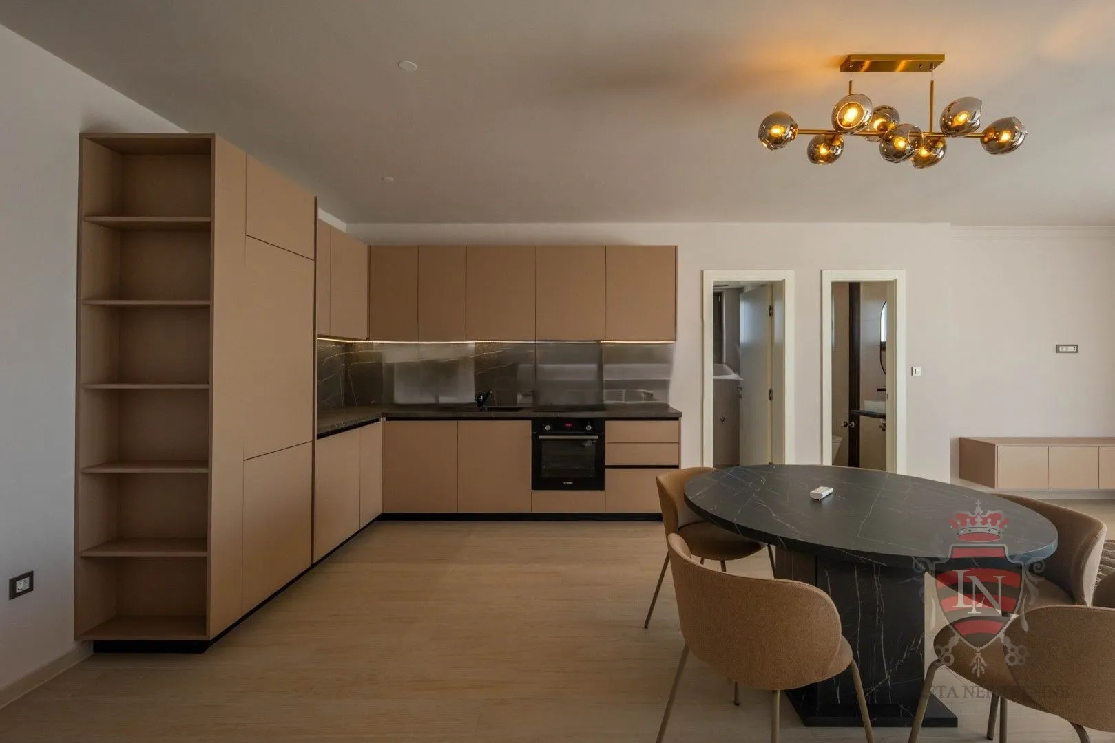prekrasna vila sa bazenom krk, 213 m2 + okućnica - slika 8