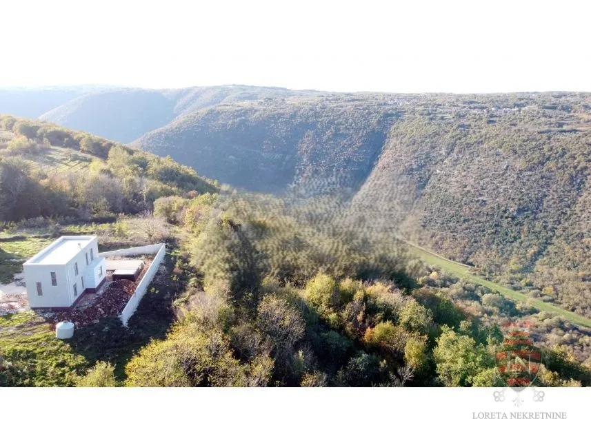 vila labin 169 m2 na parceli 1300 m2 - slika 5