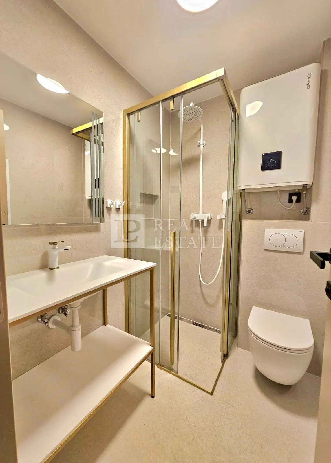 crikvenica - ekskluzivan apartman u centru grada - slika 12