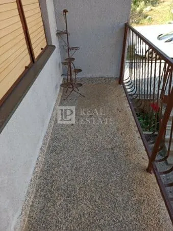 brod moravice - kuća sa 3 stambene jedinice - slika 6