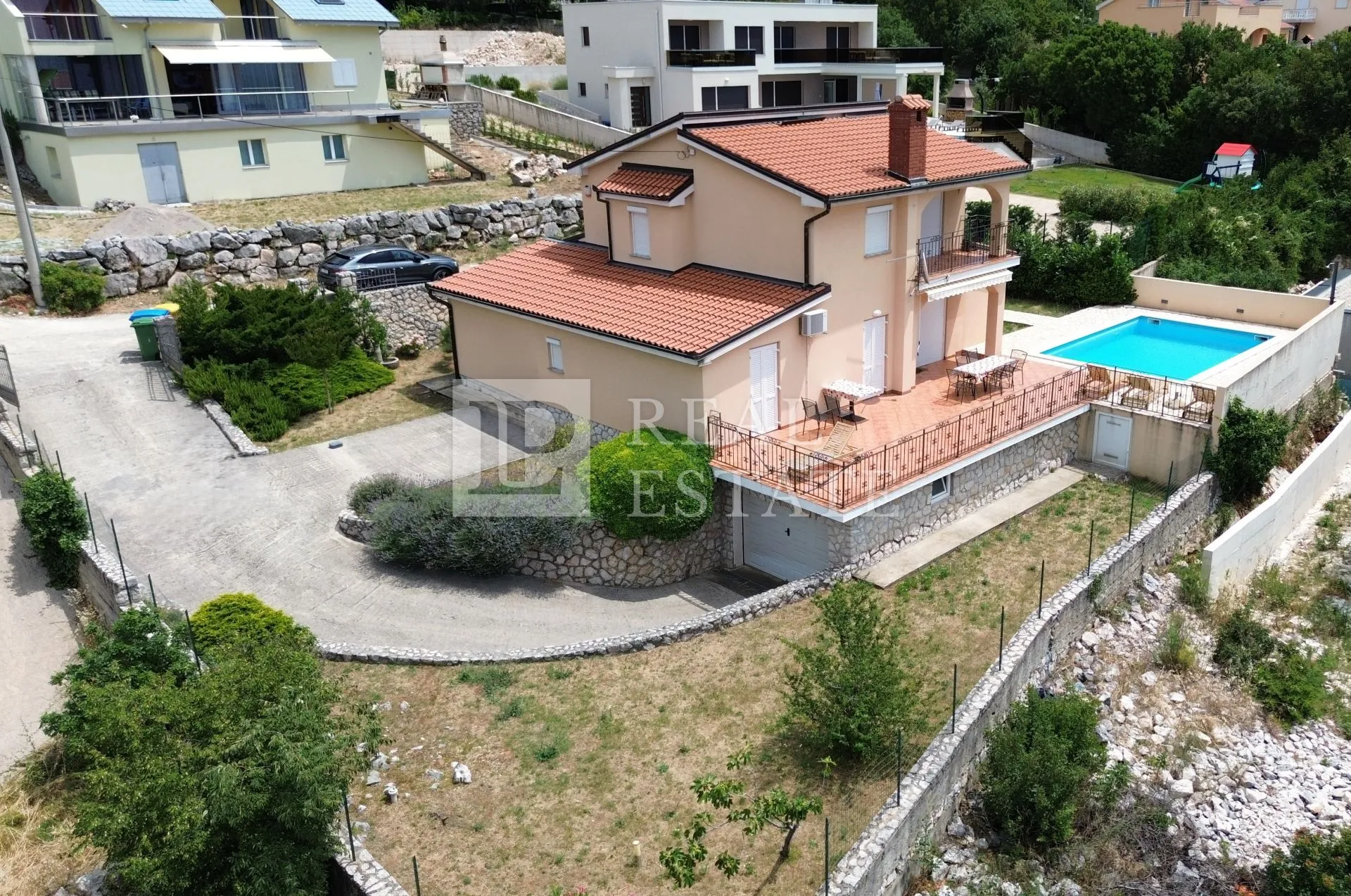 šmrika - samostojeća kuća s bazenom - slika 34