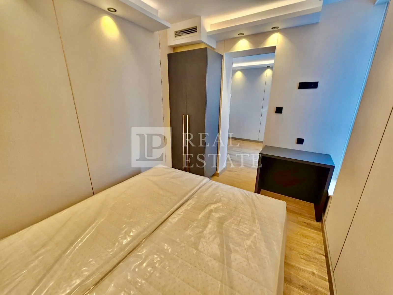 crikvenica - luksuzan apartman u modernoj novogradnji - slika 9
