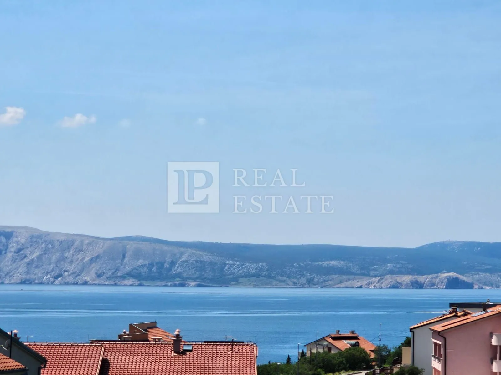 klenovica - apartman s vlastitim parkingom 300m od mora - slika 2