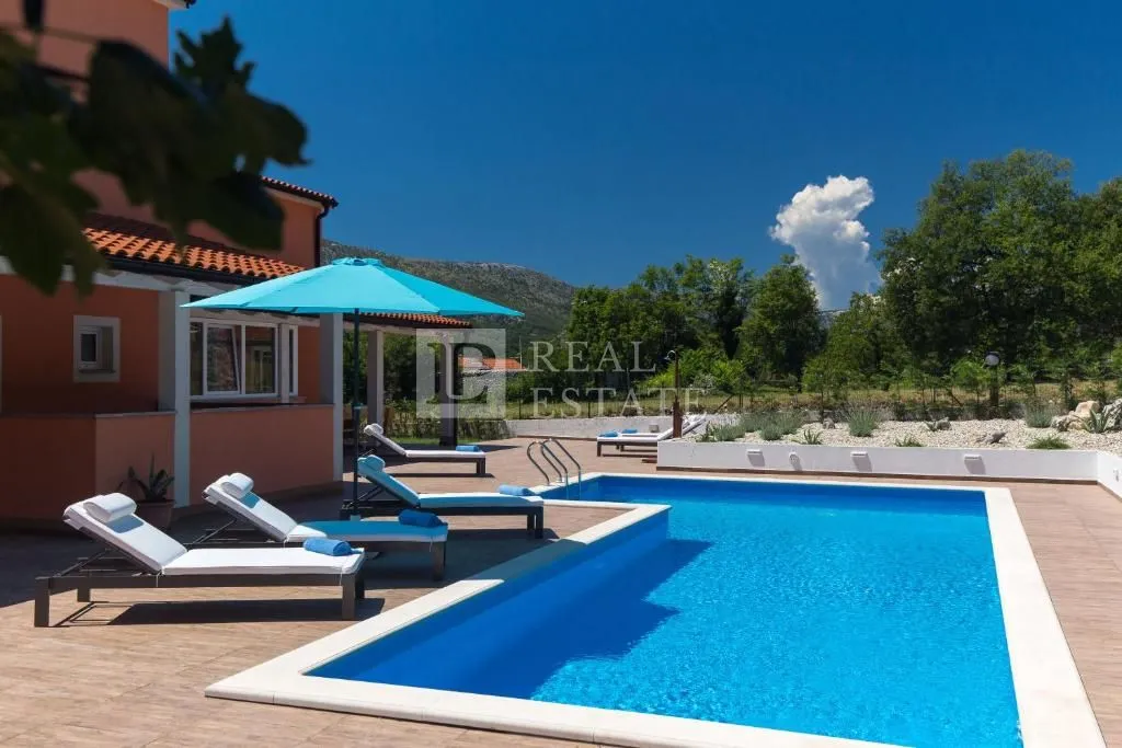 tribalj - samostojeća vila s bazenom - slika 25