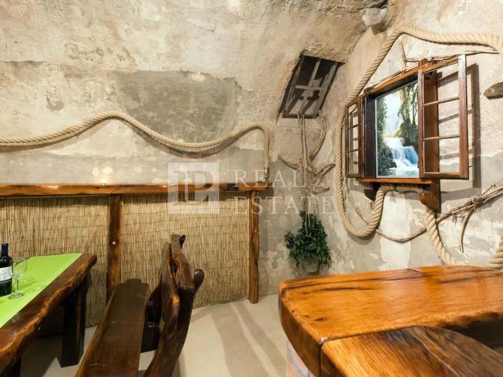 crikvenica - predivna kamena kuća s panoramskim pogledom na more - slika 16