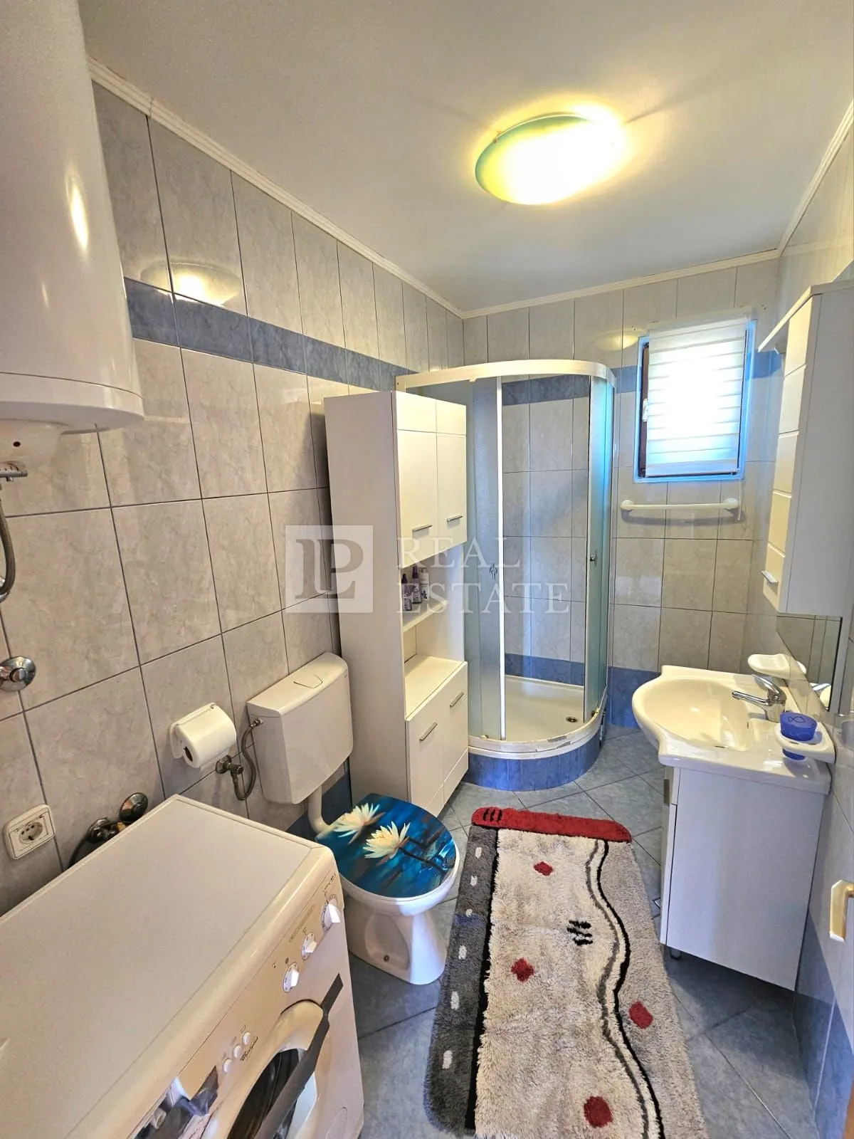 dramalj - apartmanska kuća 80 metara od mora - slika 9