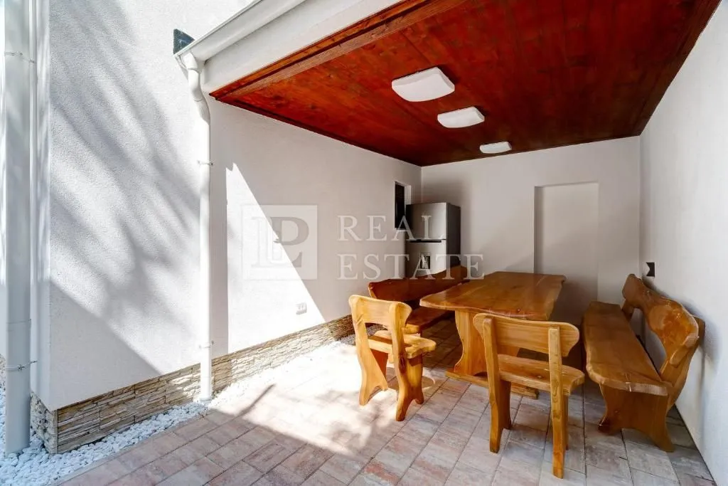 dramalj - moderna vila s bazenom - slika 26