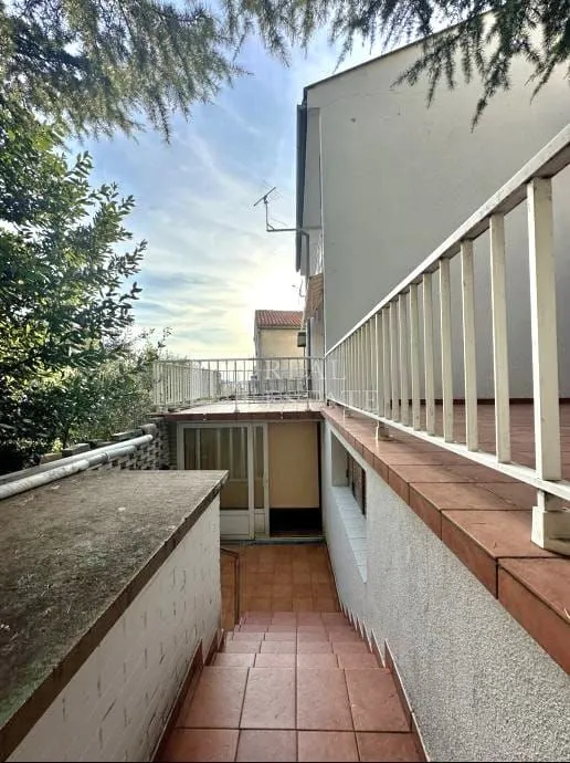 selce - dvojna kuća 200 metara od mora - slika 11