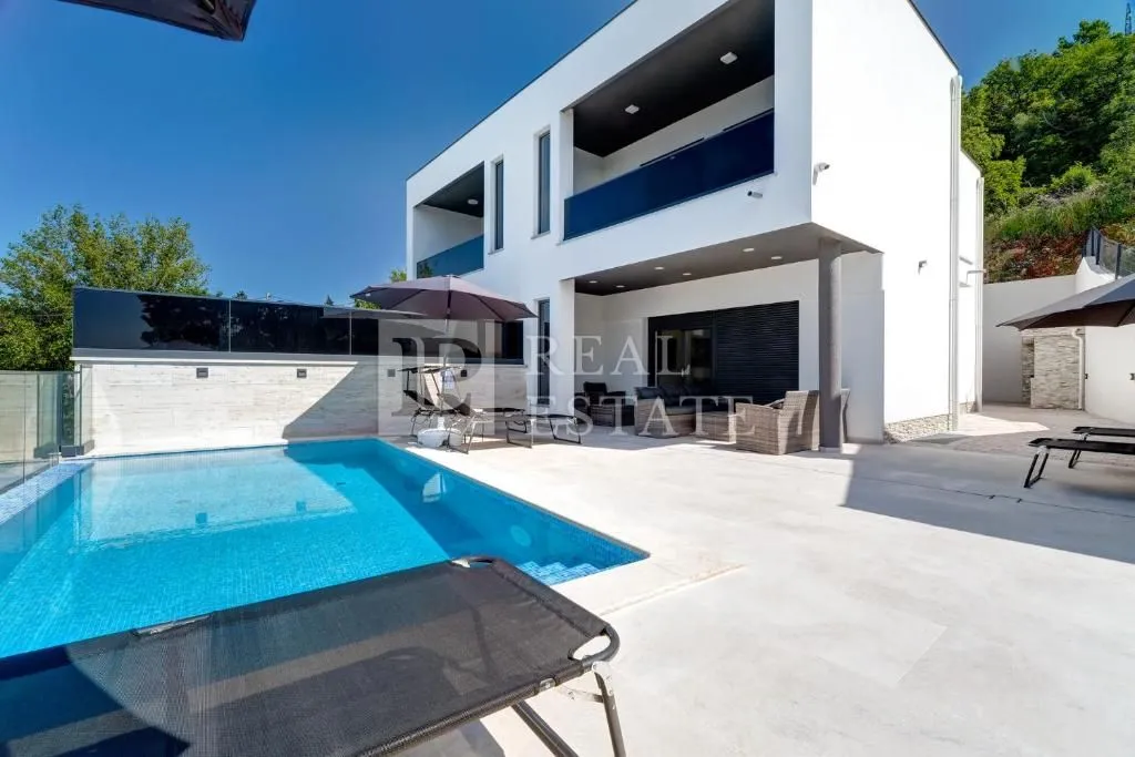 DRAMALJ - moderna vila s bazenom - Dramalj, Crikvenica