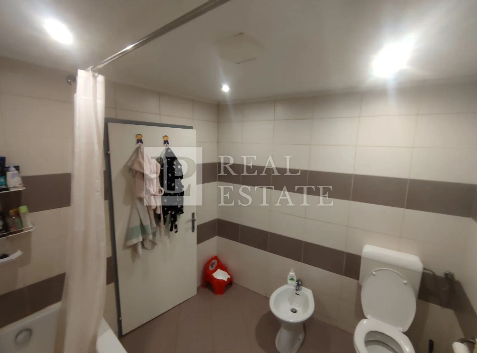 kraljevica - kuća s poslovnim prostorom - slika 16