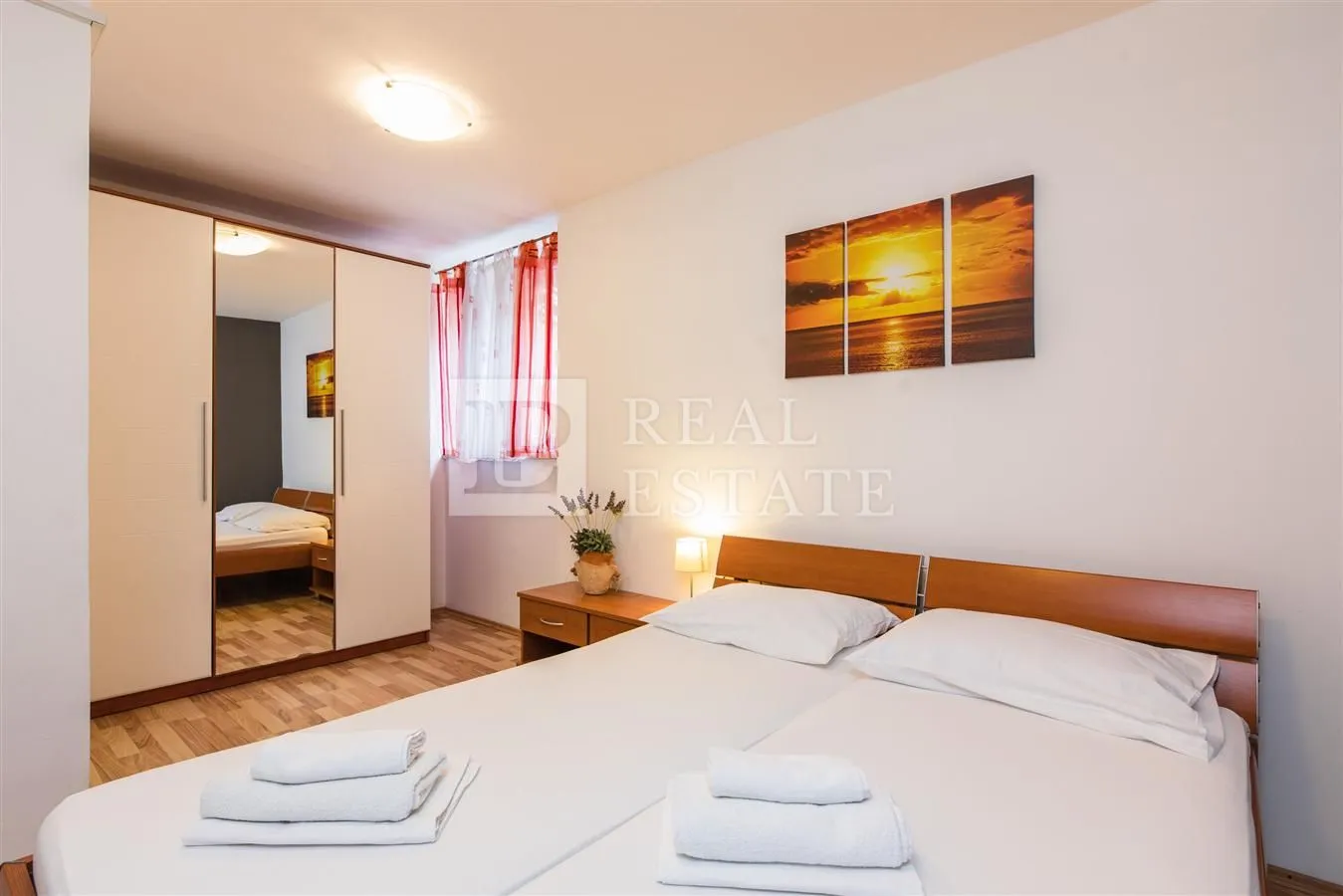 dramalj - apartmanska kuća 200m od mora - slika 28