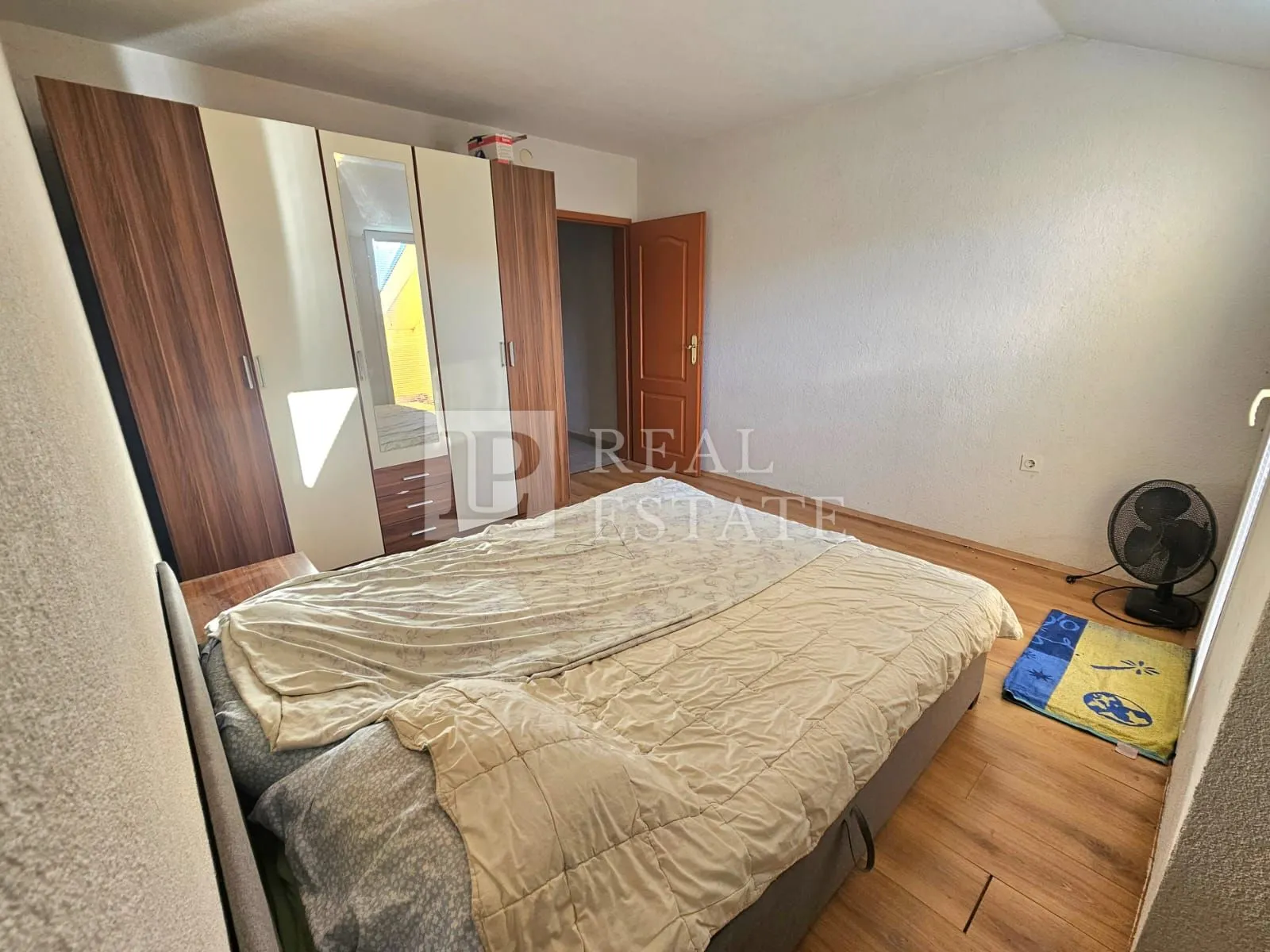 novi vinodolski - stan 3s+db na 400 metara od plaže - slika 16