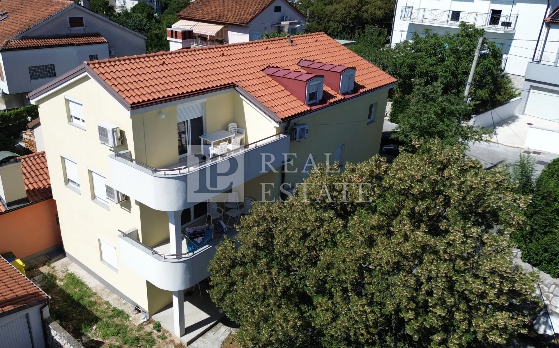 kraljevica - ekskluzivna prodaja - prostrana kuća sa 4 stana na 200 metara od mora i centra - slika 33