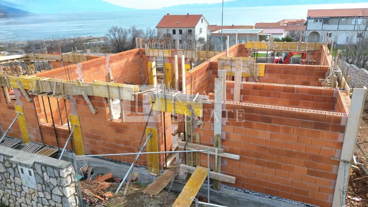 povile - stan s velikom terasom i pogledom na more - slika 3