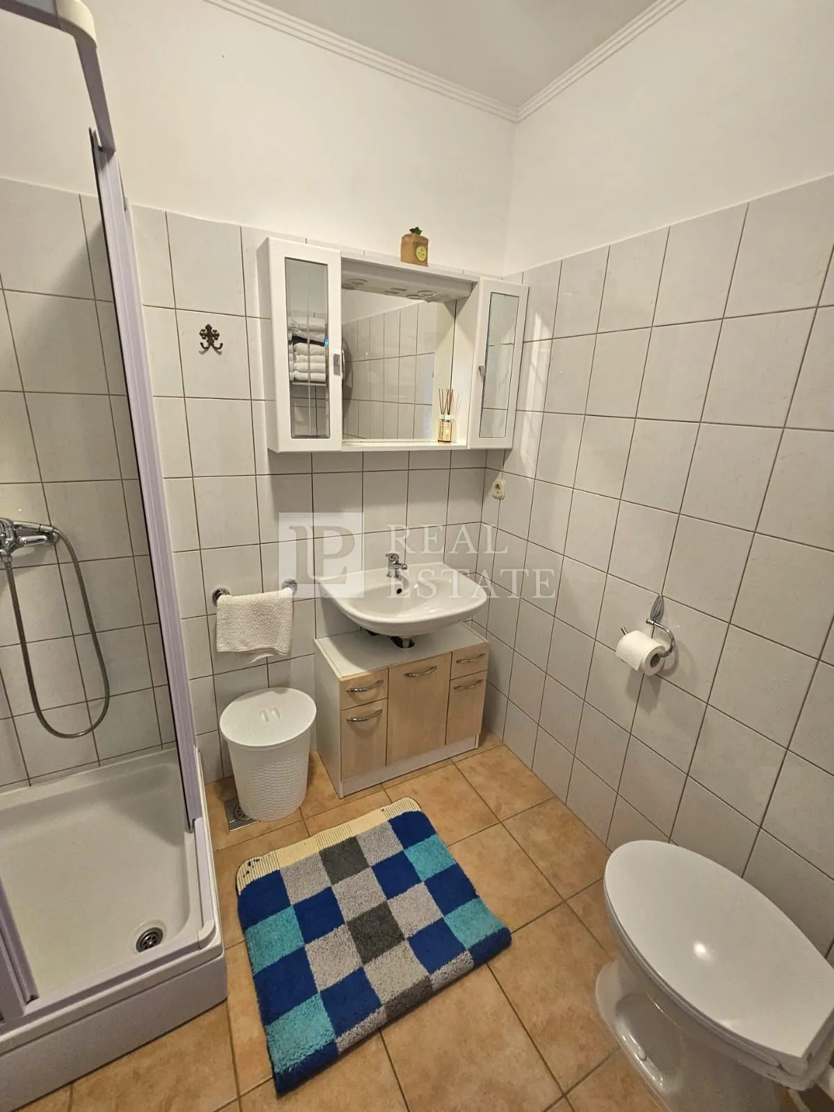 klenovica - apartmanska kuća sa zemljištem na 200 metara od mora - slika 28