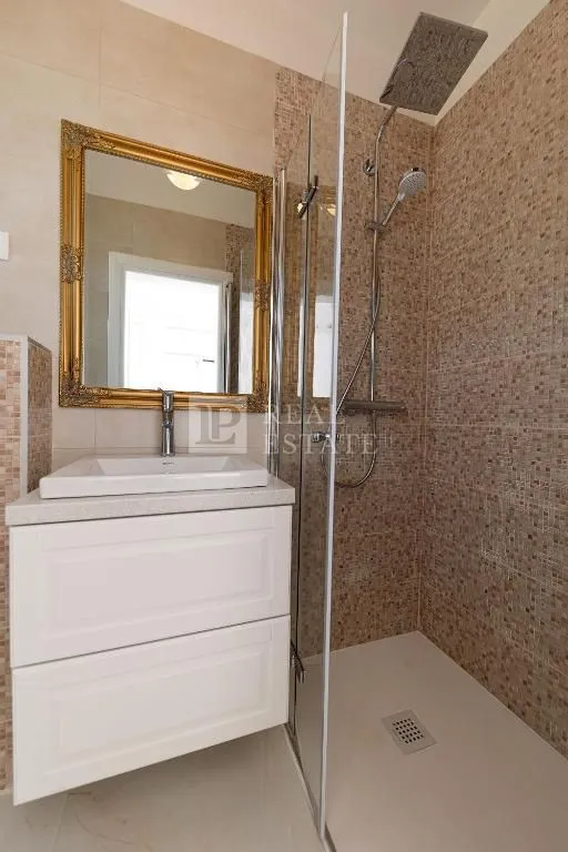 crikvenica - predivno uređena samostojeća kuća - slika 22