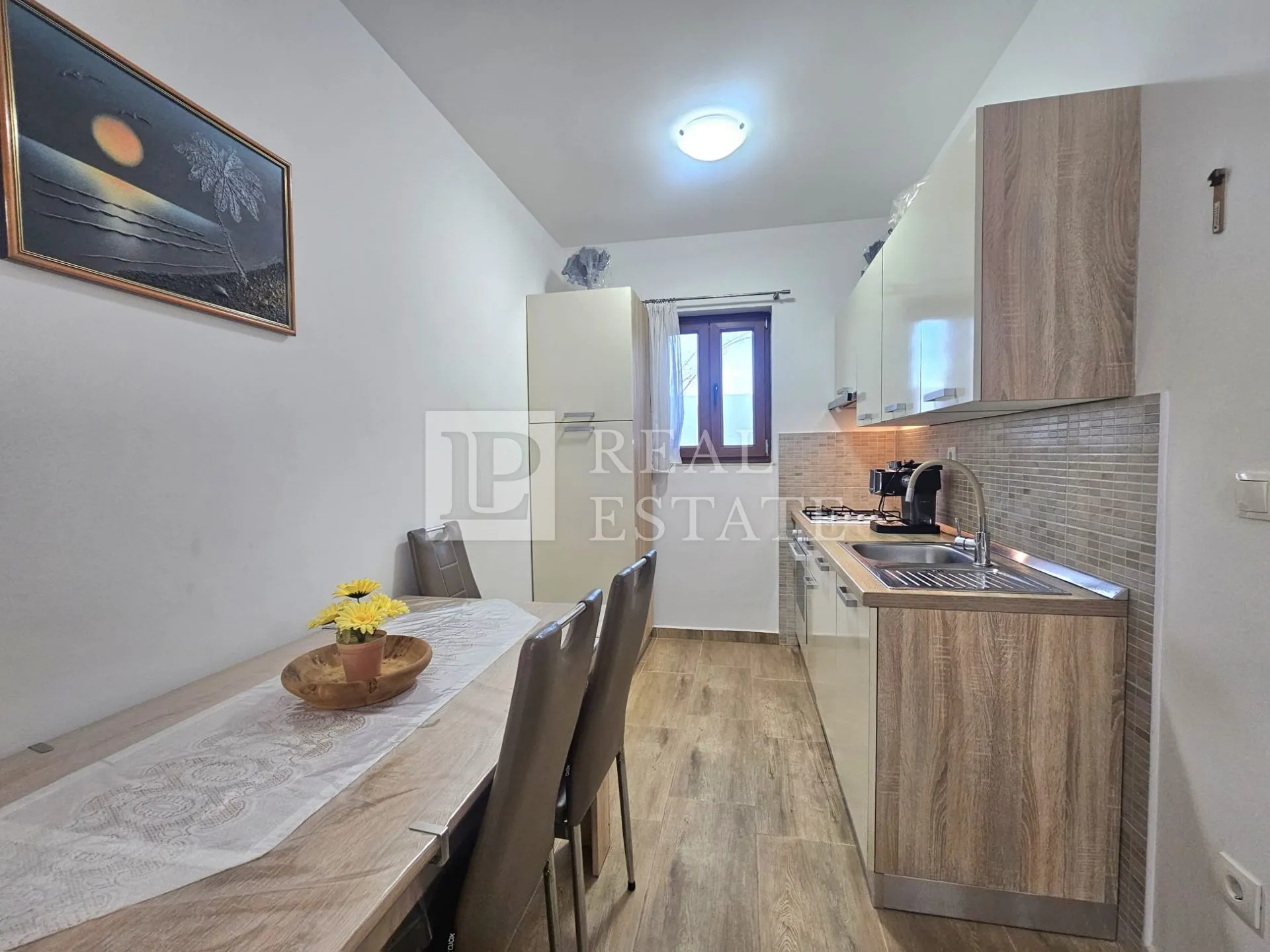 malinska, otok krk - moderno uređeni jednosobni stan s okućnicom - slika 9