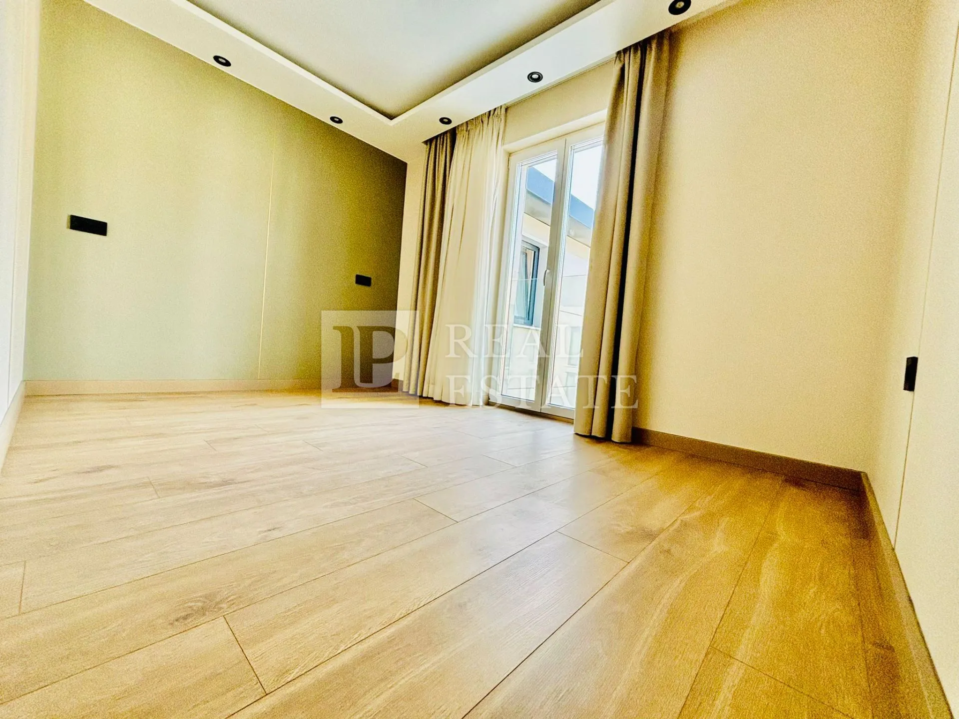 crikvenica - ekskluzivan apartman u centru grada - slika 3