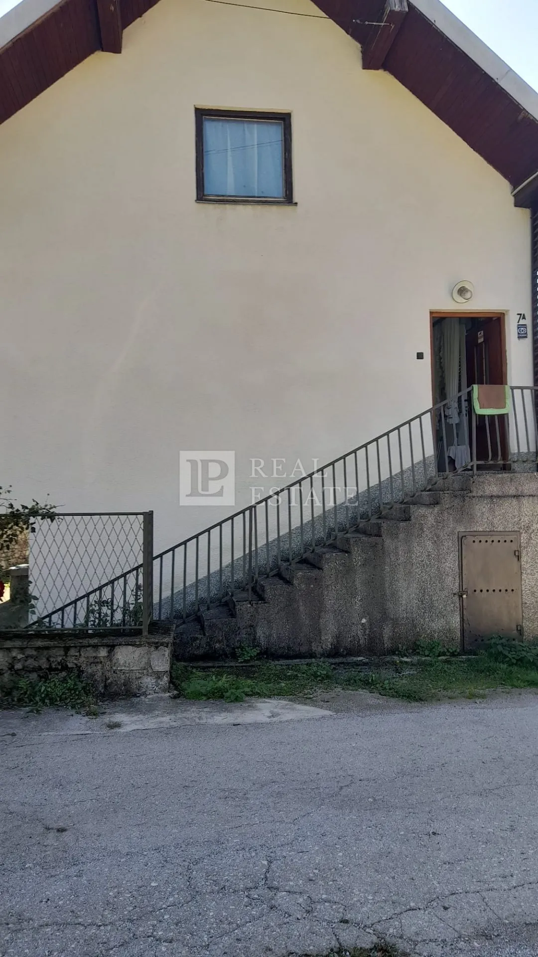 brod moravice - kuća sa 3 stambene jedinice - slika 3