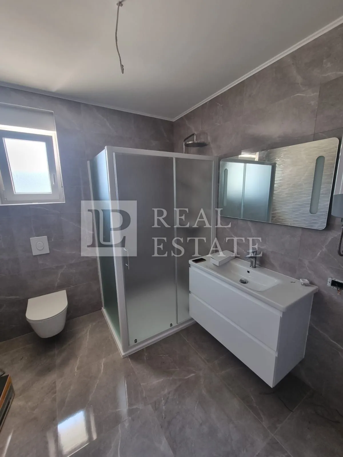 ZALEĐE CRIKVENICE - stan 3S+DB u novogradnji - Crikvenica