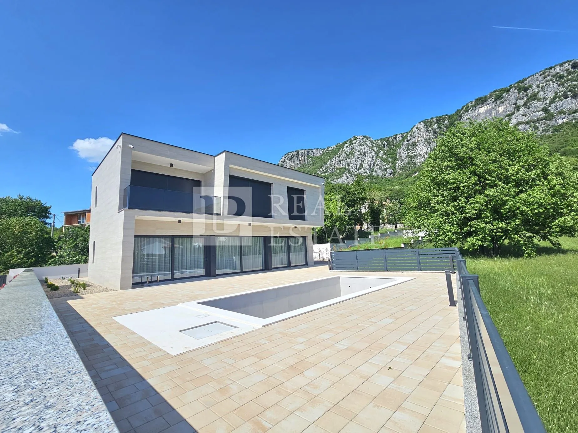 bribir - atraktivna vila na mirnoj lokaciji - slika 26