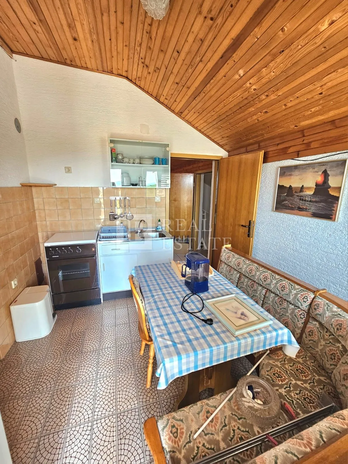 klenovica - apartman s vlastitim parkingom 300m od mora - slika 11