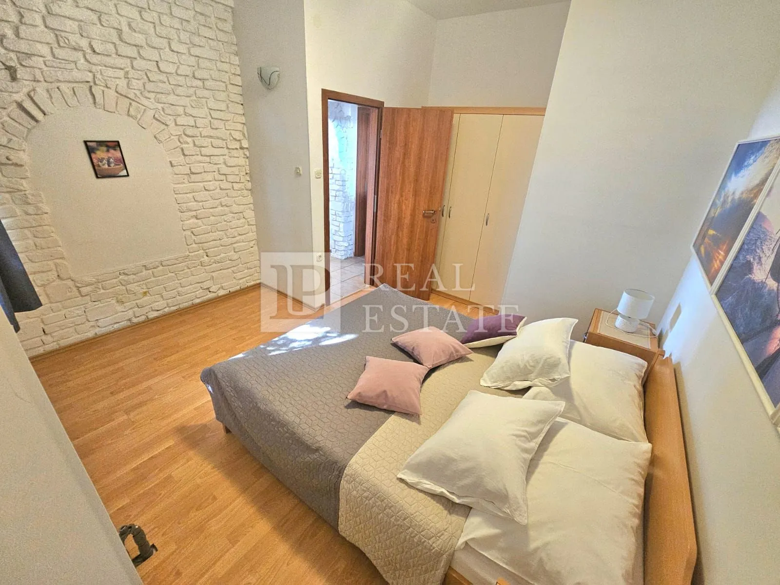 klenovica - apartmanska kuća na 200 metara od mora - slika 18