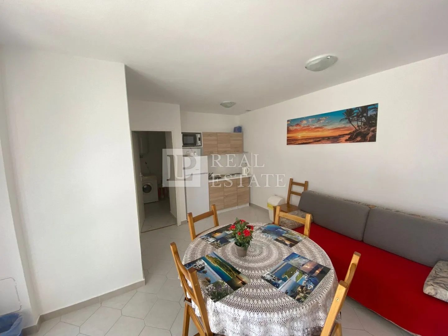 jadranovo - kuća s pet apartmana u blizini mora - slika 17