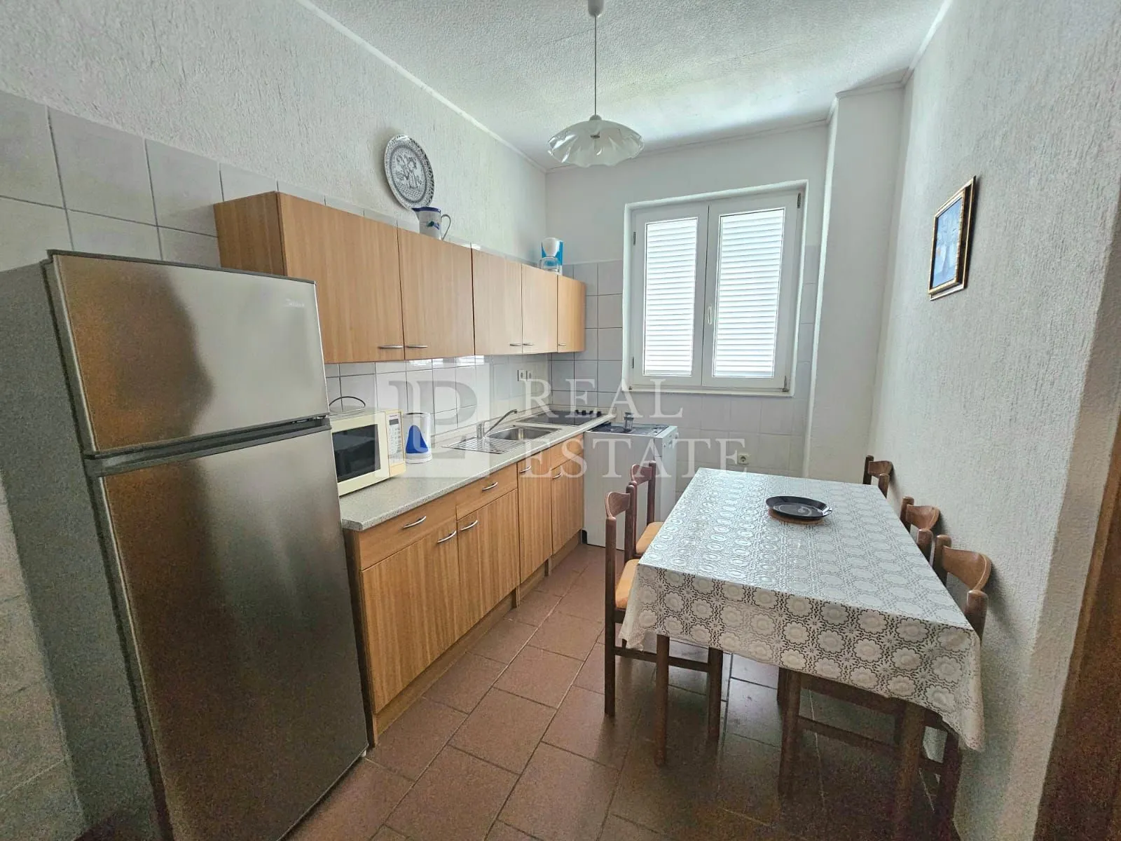 novi vinodolski - prostrana kuća 120 metara od mora - slika 37