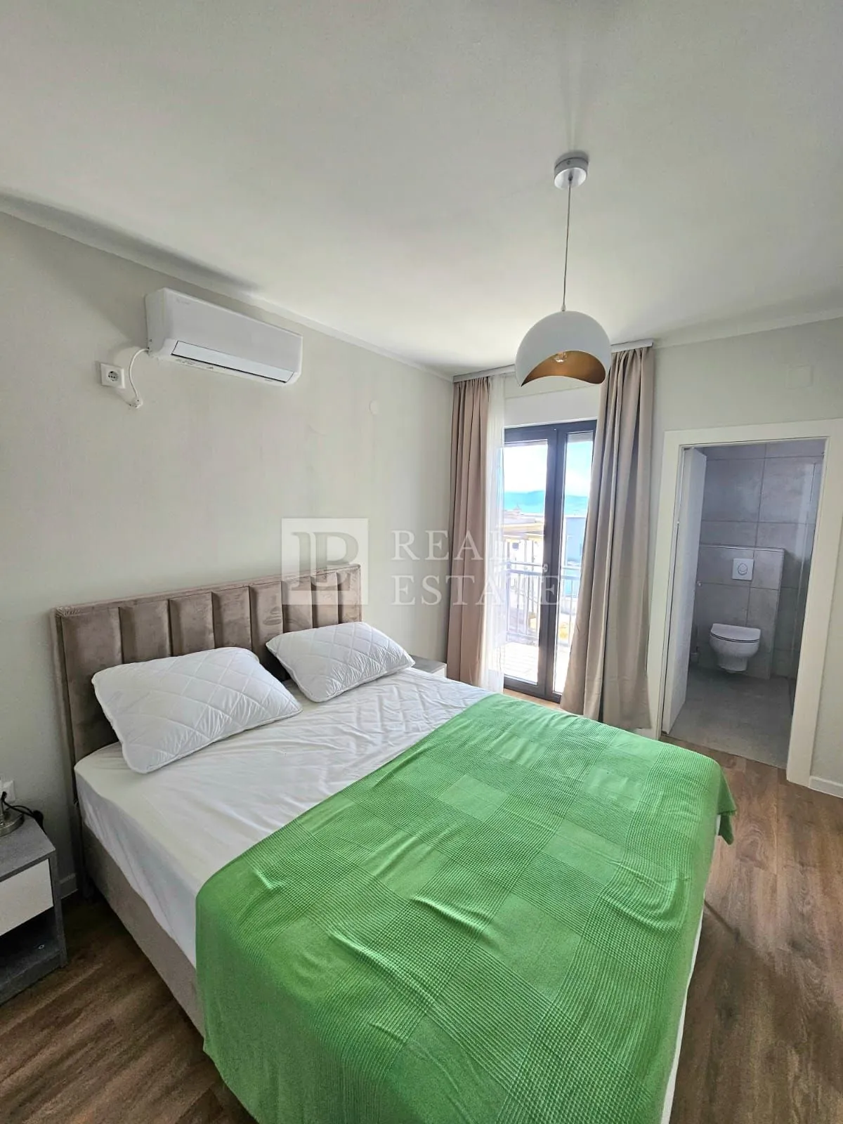 crikvenica - novogradnja s bazenom - slika 24